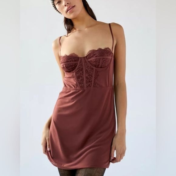 Urban Outfitters Dresses & Skirts - RELISTED Urban Outfitters Brown Bustier Slip Dress Lace